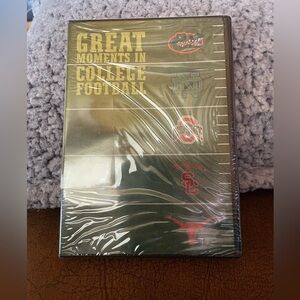 DVD Greatest moments in college football 2005-2006 new